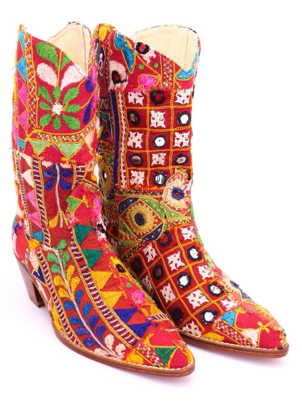 NWOT Colorful Embroidered Patchwork Western Boots 39
